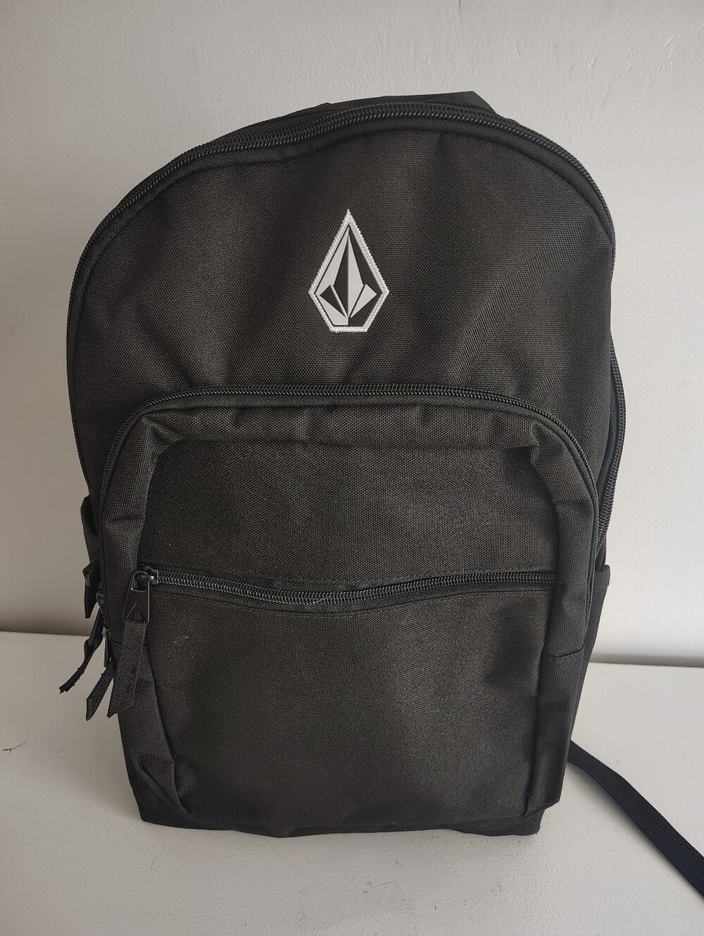 Volcom Black Backpack NWT Laptop Sleeve 3 Compartment School Travel Bag